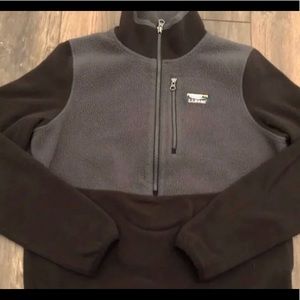 LL Bean pullover